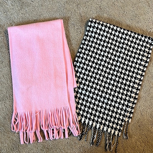 Scarf Bundle - Picture 1 of 1